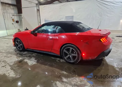 2025 Ford Mustang z USA, uszkodzony, nr VIN 1FAGP8UH5S5111261